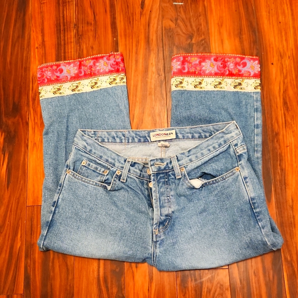 Women London Jean size 12 mid levi